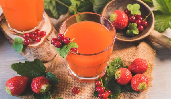 فرق آبمیوه و نکتار