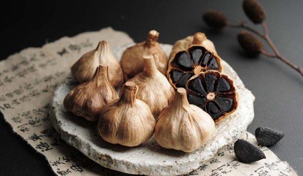 سیر سیاه برای چی خوبه
